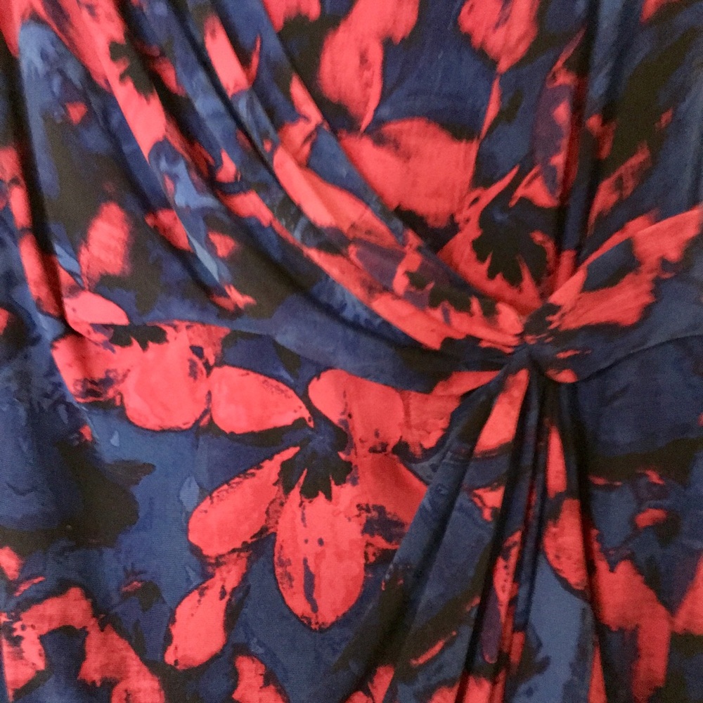 Dress - Picture 3 of 6